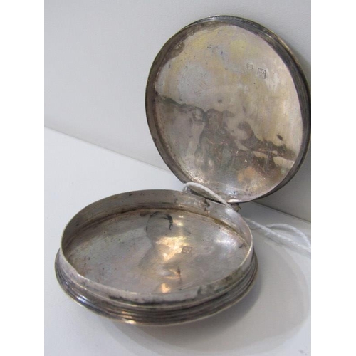 169 - SILVER PILL/SNUFF BOX, a Dutch circular silver pill box with lined decoration, 22grms