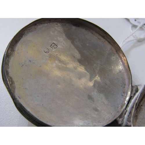 169 - SILVER PILL/SNUFF BOX, a Dutch circular silver pill box with lined decoration, 22grms