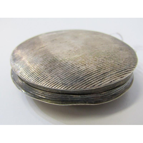 169 - SILVER PILL/SNUFF BOX, a Dutch circular silver pill box with lined decoration, 22grms