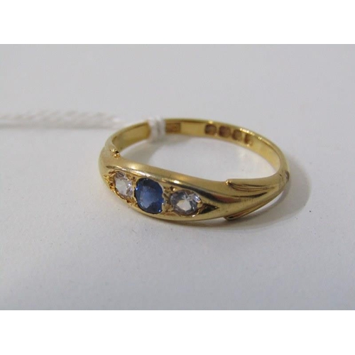 213 - SAPPHIRE & DIAMOND 3 STONE RING, 18ct yellow gold ring, set a central sapphire, flanked by 2 diamond... 