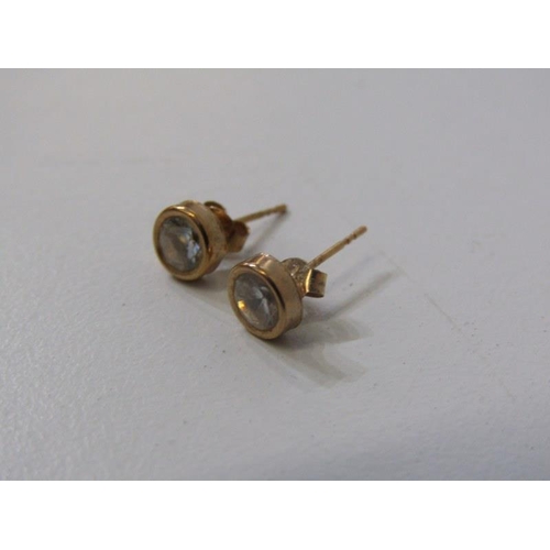 246 - 9ct GOLD EARRINGS, 4 pairs of assorted 9ct gold earrings, including pair of stud earrings with set c... 