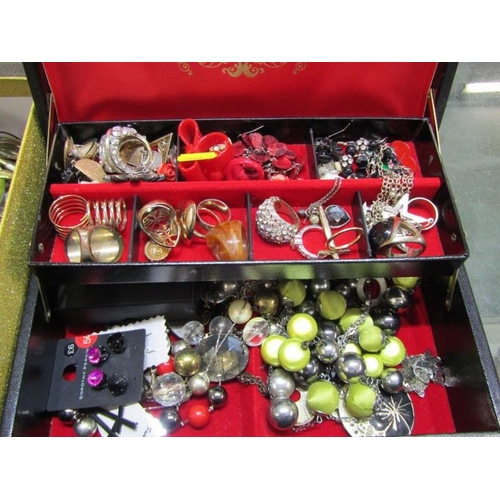 318 - COSTUME JEWELLERY, black cantilever jewellery box containing selection of costume necklaces, rings, ... 