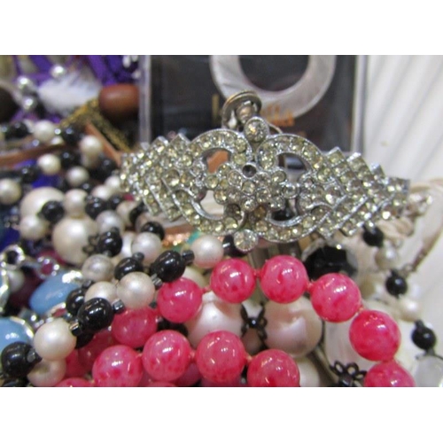 327 - COSTUME JEWELLERY, 2 tubs of assorted costume jewellery, retro watch, assorted bead necklaces, penda... 