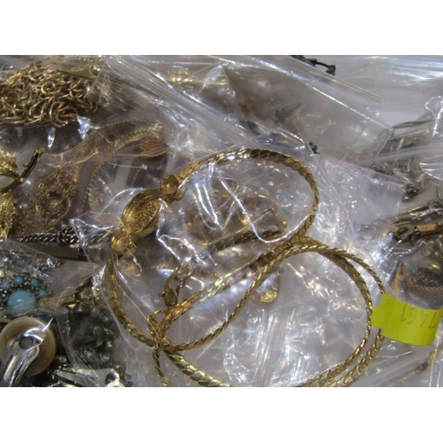 328 - COSTUME JEWELLERY, over 50 bags of assorted costume jewellery including stone set bracelets, necklac... 