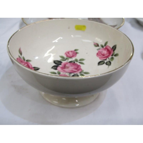 553 - CERAMICS, Union Castle line shipping bowl decorated roses, also a porcelain charger decorated ducks ... 