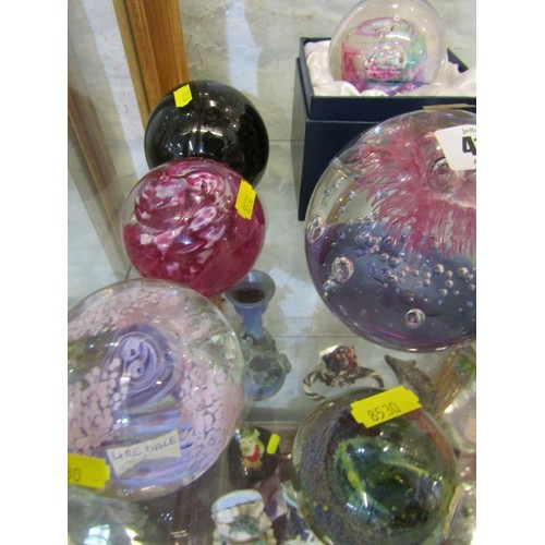 415 - PAPERWEIGHTS, collection of 6 various coloured glass paperweights, including Isle Of Wight also 2 co... 