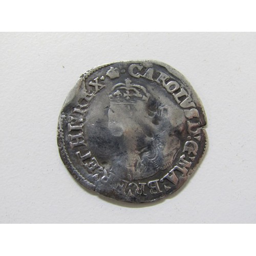 41 - 1635-36 Charles I hammered silver shilling, mintmark: crown, S2791, no inner circles, round garnishe... 