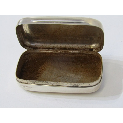 234 - 3 SILVER SNUFF BOXES, 2 with engine turned decoration, 1 with lined decoration, the biggest with 6.5... 