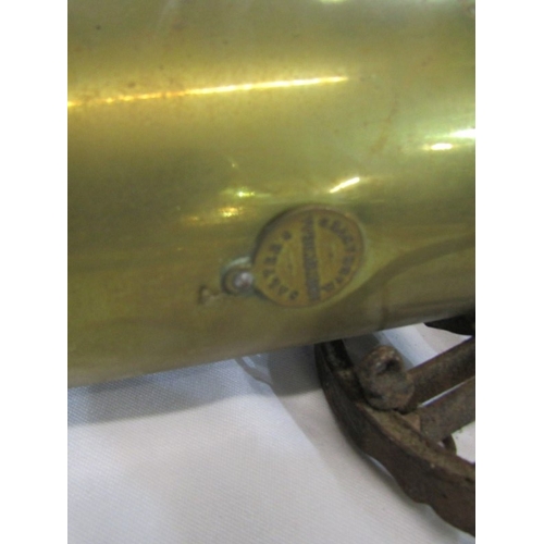 401 - BOTTLE JACK, vintage bottle jack together with boxed scales and weights and a gavel and stand