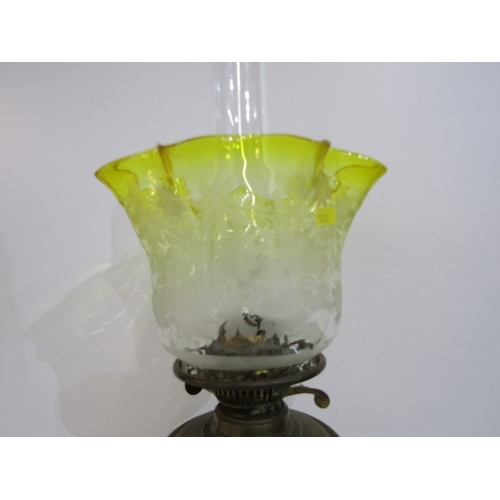 410 - OIL LAMP, brass corinthian columned oil lamp with yellow floral etched shade and glass chimney, heig... 