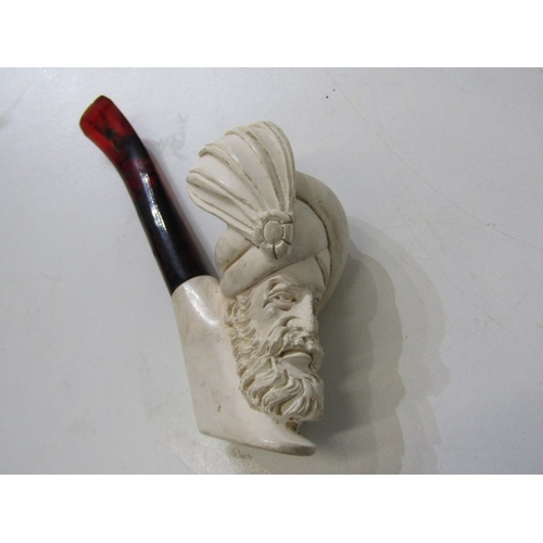 435 - ASSORTED CLAY PIPES, collection of antique pipes