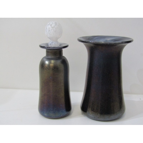 446 - ART GLASSWARE, 2 blue veined art glass vases, Jack in the pulpit vase & various other art glass (11 ... 