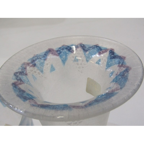 446 - ART GLASSWARE, 2 blue veined art glass vases, Jack in the pulpit vase & various other art glass (11 ... 