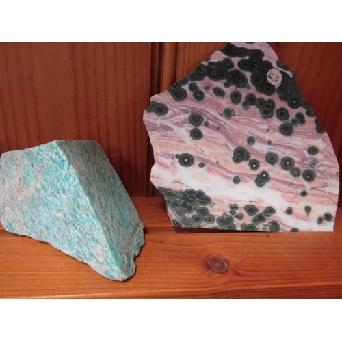 531 - STONE/MINERALS, various uncut stone minerals and diamond drill cores from Cornwall