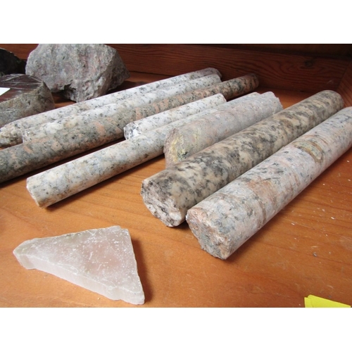 531 - STONE/MINERALS, various uncut stone minerals and diamond drill cores from Cornwall