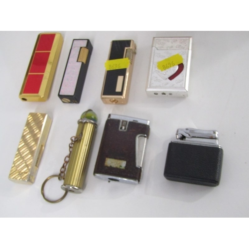 577 - WATCHES & LIGHTERS, collection of 10 gents wrist watches, also fashion lighters
