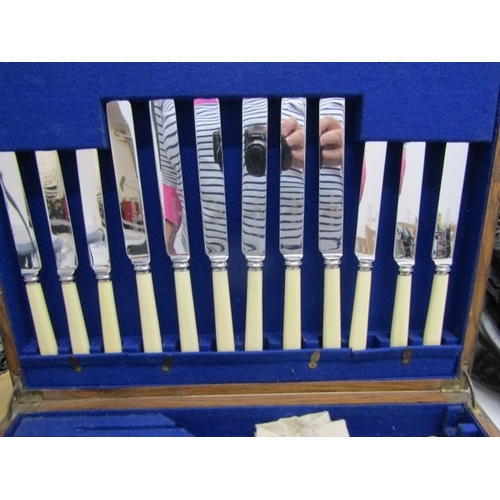 629 - CANTEEN OF CUTLERY, a canteen of silver plated cutlery contained in an oak case (49 pieces)