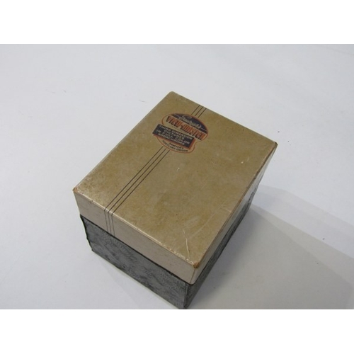731 - VINTAGE VIEW MASTER, a Sawyers View Master with cards and instructions, in original box