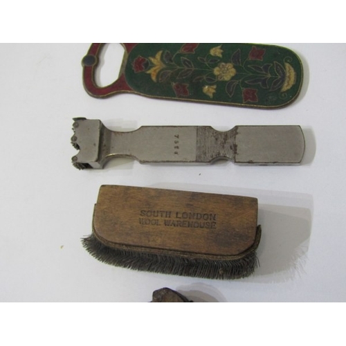 747 - VINTAGE PACKAGING, a Savon Nirvana decorative soap box, together with a toleware bird decorated snuf... 