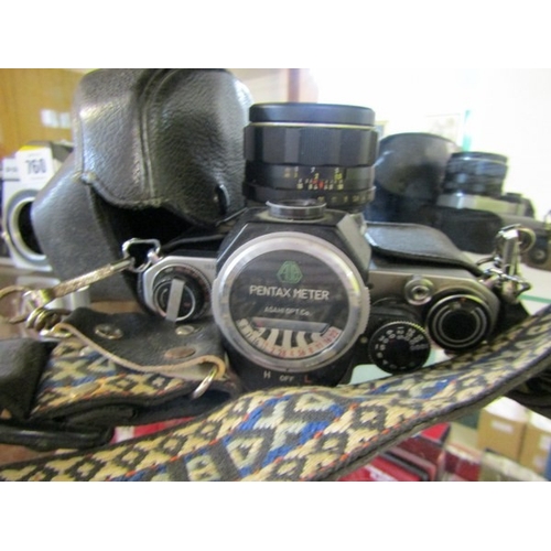 760 - VINTAGE CAMERAS, a Pentax camera together with a Praktica camera