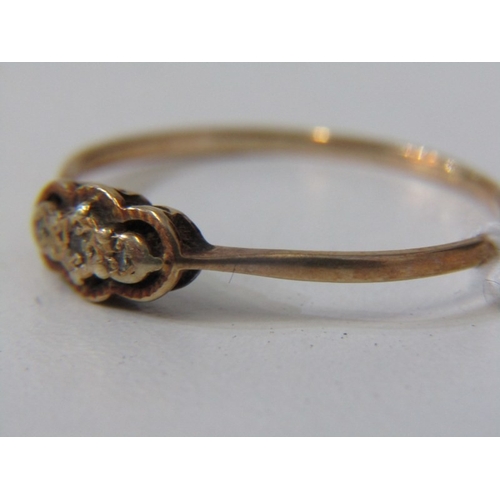 226 - DIAMOND RING, 9ct yellow gold set 3 diamonds, size U