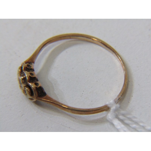 226 - DIAMOND RING, 9ct yellow gold set 3 diamonds, size U