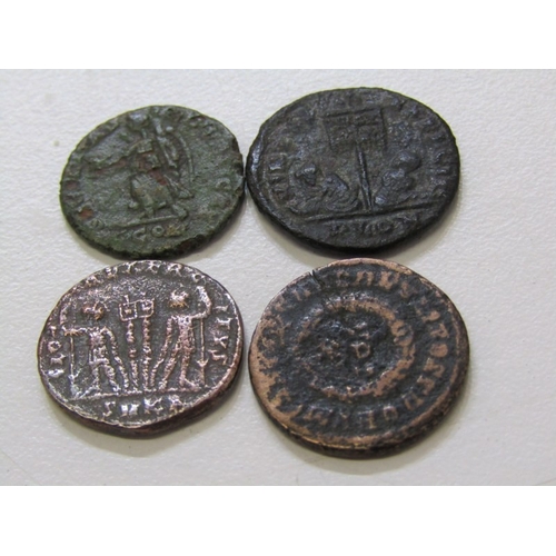 18 - A collection of Roman bronze coins x 4: 367-383 AD Gratian, 307-337 AD Constantine I, 337-340 AD Con... 