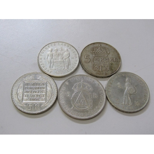 32 - Sweden Gustaf VI silver 5 Kroner x 5: 1952 70th Anniversary of the birth of Gustaf VI Adolf, 22.8 gr... 