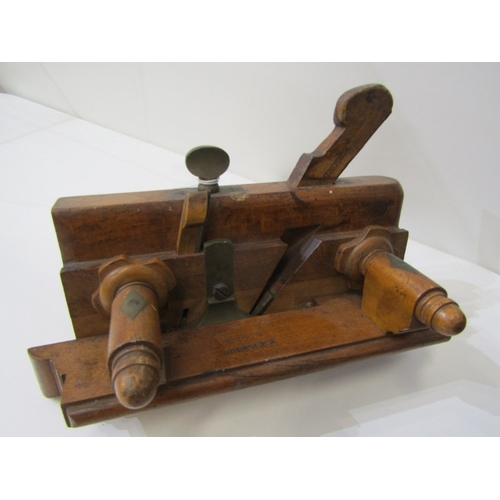 494 - ANTIQUE WOODEN PLANE, a fine antique wooden plough plane used for cutting grooves or rebates, with v... 
