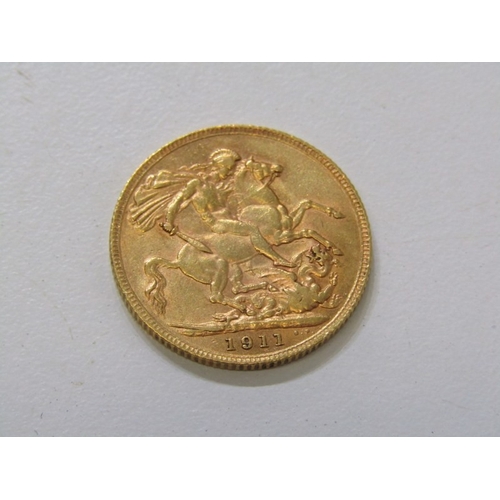 98 - GEORGE V GOLD SOVEREIGN, 1911 gold sovereign, good grade