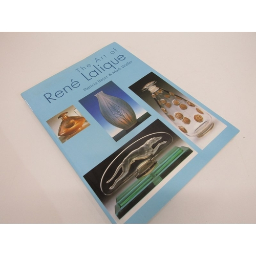 61 - ANTIQUE REFERENCE BOOKS, 4 antique reference books, 50s glass, by Schiffer, 