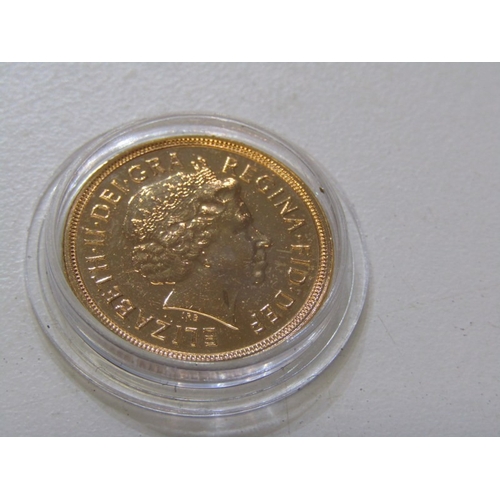 104 - GOLD SOVEREIGN, Queen Elizabeth II 2011 gold sovereign, possibly proof