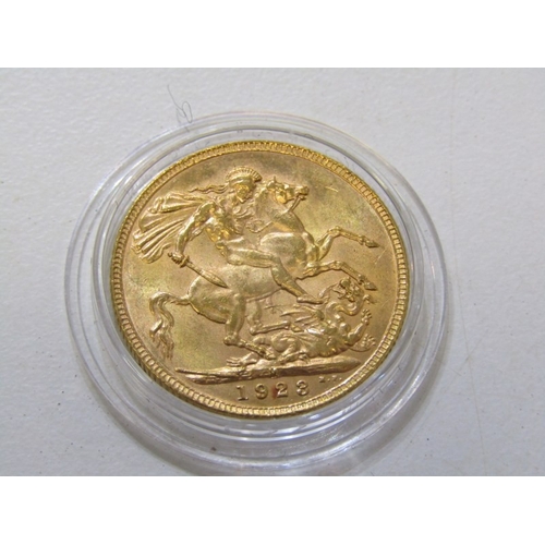 110 - GOLD SOVEREIGN, George V 1923 gold sovereign, higher grade