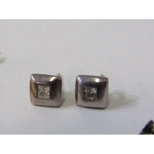 118 - VARIOUS EARRINGS, 4 pairs of earrings including a pair of gilded Art Deco flapper style earrings, a ... 