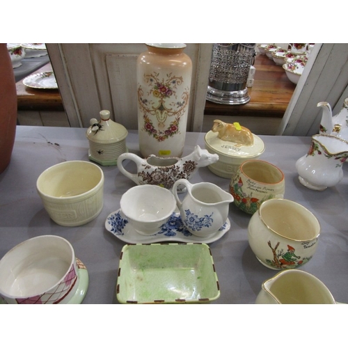 CROWN DEVON, a collection of Crown Devon pottery to include a Jersey ...