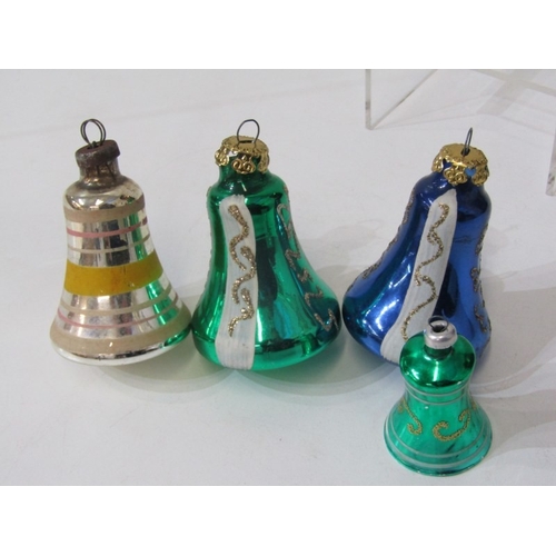 72 - VINTAGE CHRISTMAS DECORATIONS, a box containing a quantity of vintage Christmas tree baubles