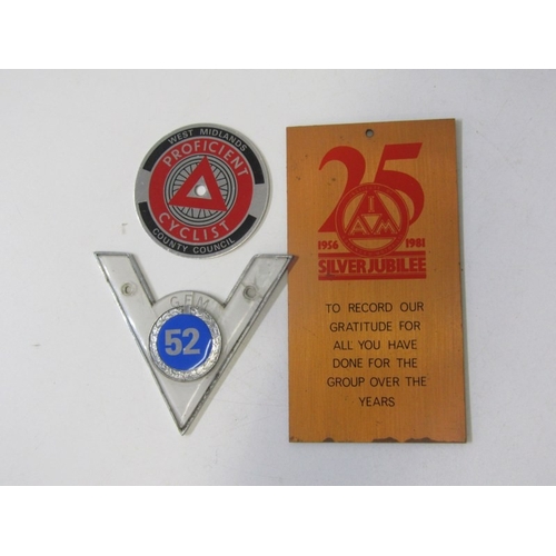 80 - ENAMEL CAR BADGES ETC. a selection of car badges etc. including Bentley Drivers Club, AA badge, The ... 