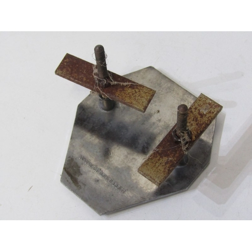 80 - ENAMEL CAR BADGES ETC. a selection of car badges etc. including Bentley Drivers Club, AA badge, The ... 