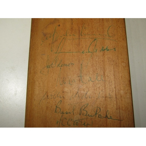 88 - SIGNED CRICKET BAT, a vintage Warsop cricket bat signed by the 1963 West Indian cricket team includi... 