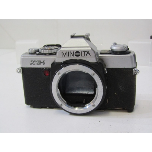 14 - PHOTOGRAPHY, Pentax P30N with zoom lense, 2 x XG-1 Minolta camera (a/f), Minolta X-300s camera, Mino... 