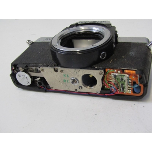 14 - PHOTOGRAPHY, Pentax P30N with zoom lense, 2 x XG-1 Minolta camera (a/f), Minolta X-300s camera, Mino... 