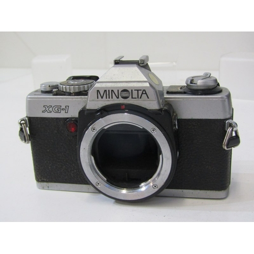 14 - PHOTOGRAPHY, Pentax P30N with zoom lense, 2 x XG-1 Minolta camera (a/f), Minolta X-300s camera, Mino... 