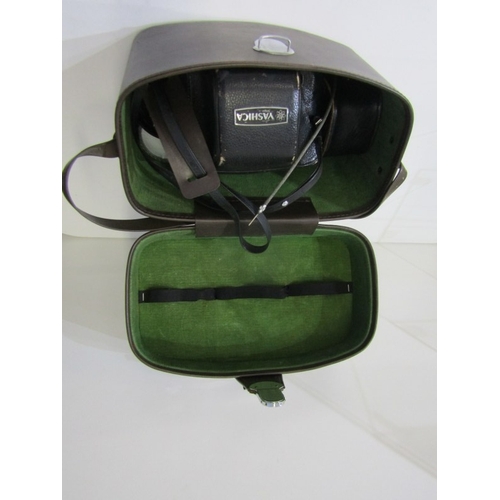 16 - PHOTOGRAPHY, various vintage cameras;  cased Yashica TL Electro X with accessories, Praktica BMS ele... 