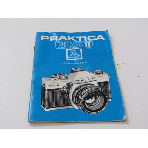 16 - PHOTOGRAPHY, various vintage cameras;  cased Yashica TL Electro X with accessories, Praktica BMS ele... 