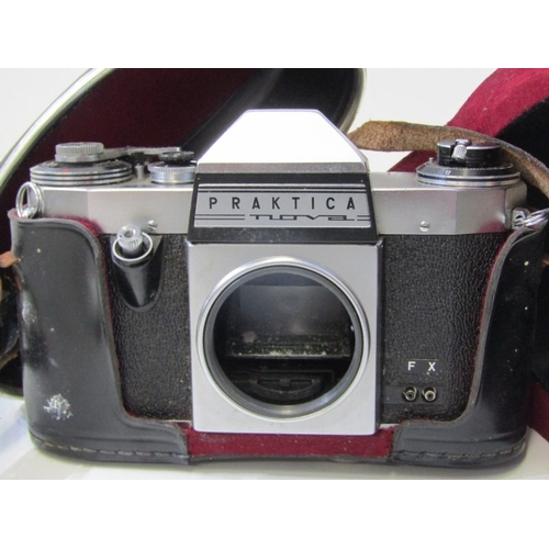 16 - PHOTOGRAPHY, various vintage cameras;  cased Yashica TL Electro X with accessories, Praktica BMS ele... 