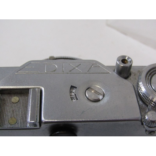 20 - PHOTOGRAPHY - vintage cameras; Samoca LE II camera, USSR Kiev camera, EMI K camera, 2 x Canon Canone... 