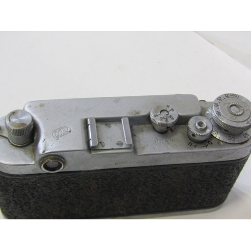 20 - PHOTOGRAPHY - vintage cameras; Samoca LE II camera, USSR Kiev camera, EMI K camera, 2 x Canon Canone... 