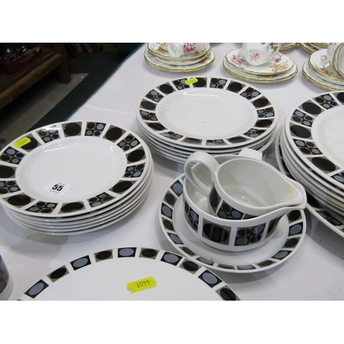 55 - MIDWINTER 'FOCUS' DINNER WARE, a quantity of Midwinter Focus dinnerware comprising tureens, dinner, ... 
