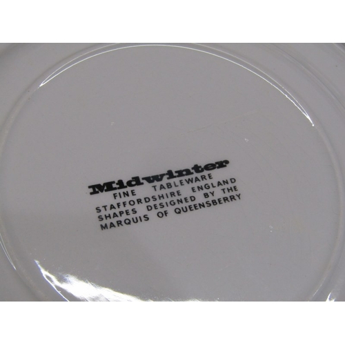 55 - MIDWINTER 'FOCUS' DINNER WARE, a quantity of Midwinter Focus dinnerware comprising tureens, dinner, ... 