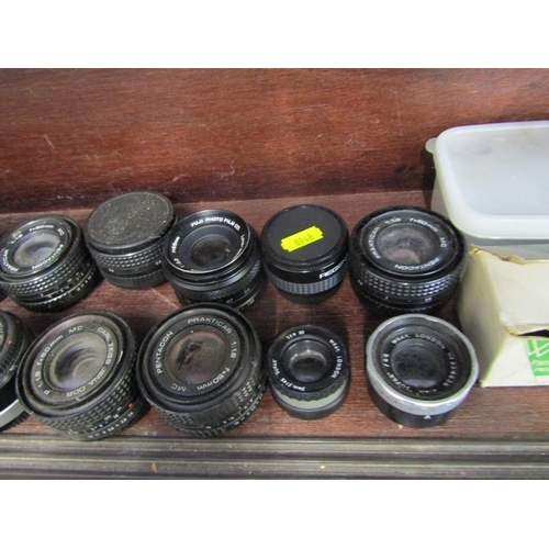 8 - PHOTOGRAPHY, LENSES; good collection of mixed camera lenses; Munchen Enna 1:2 8/135mm, Tokina SD 1:3... 
